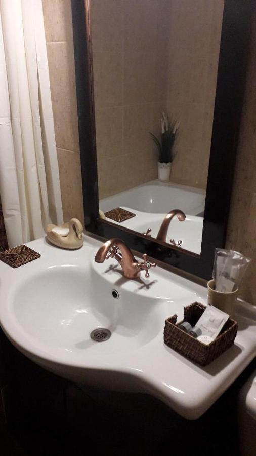 Marie Apartment Bucureşti Ngoại thất bức ảnh